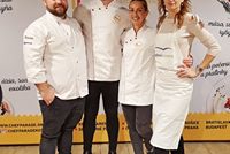 Profesionálni kuchári Profesionálni kuchári