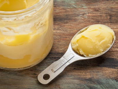 Skúšali ste už tzv.“ prepustené maslo“ na varenie či pečenie miesto klasického masla, tuku, masti alebo oleja? 